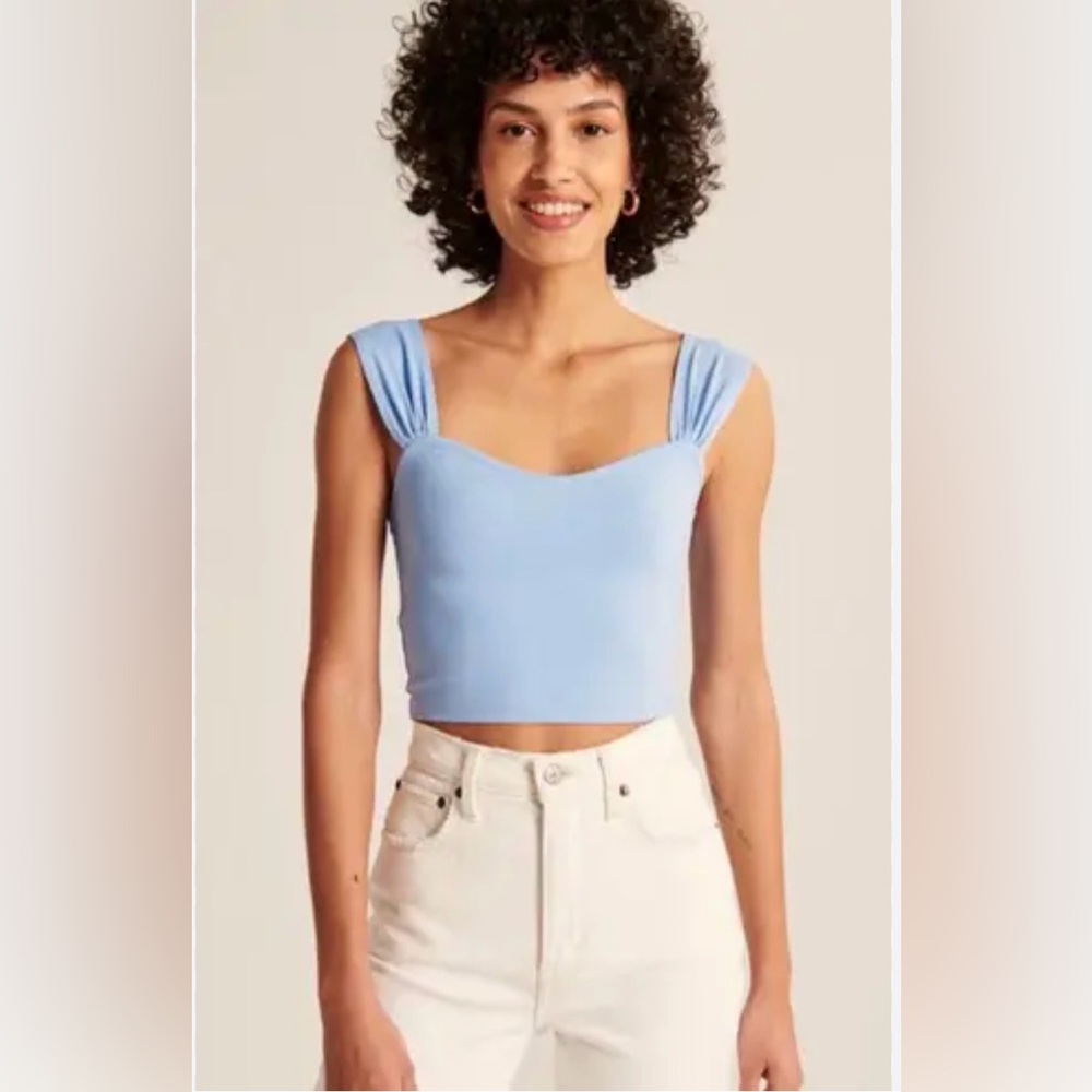 Abercrombie & Fitch Seamless Sweetheart Crop Top – Light Blue, XL